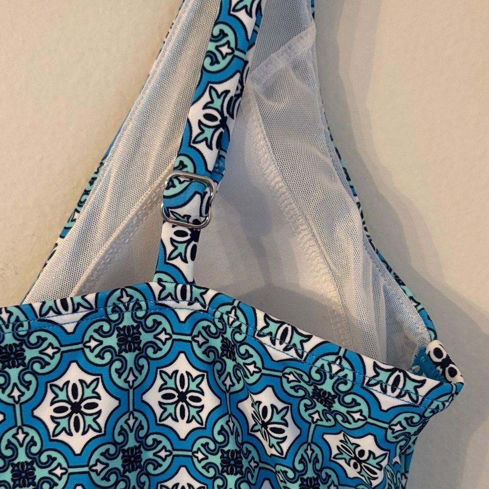 Swim Solutions Macy’s tummy control bust support geometric One Piece Swimsuit 14 - Picture 13 of 13